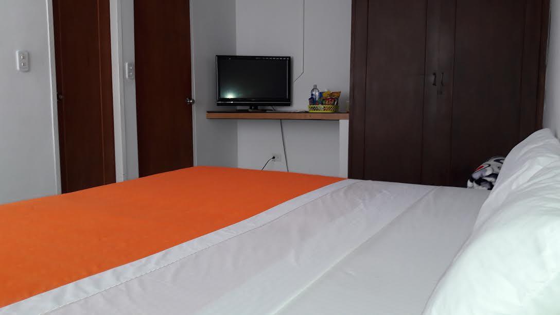 Hostal Deluxe Santander Manizales Buitenkant foto