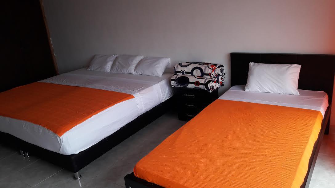 Hostal Deluxe Santander Manizales Buitenkant foto